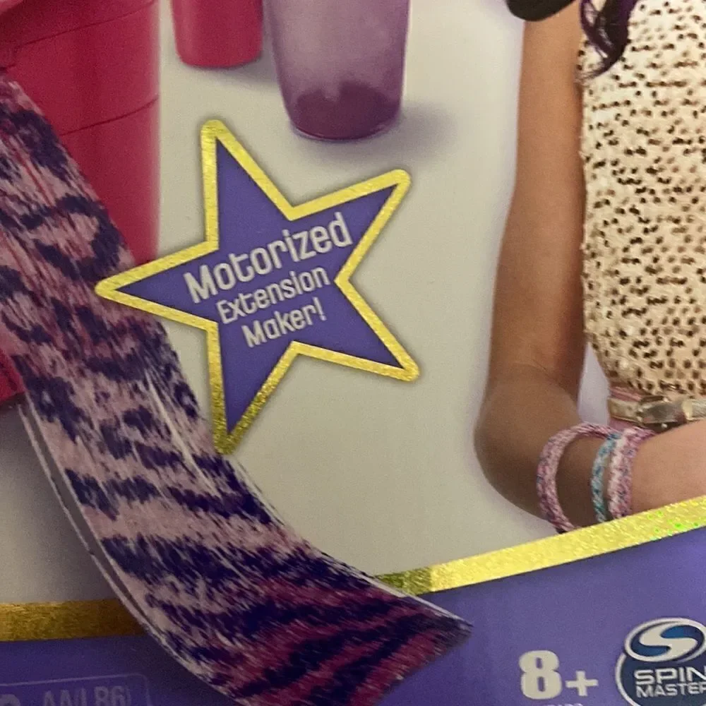 NWT Design! Create! Style! with Hollywood Hair Extension Cool Maker age 8+‎